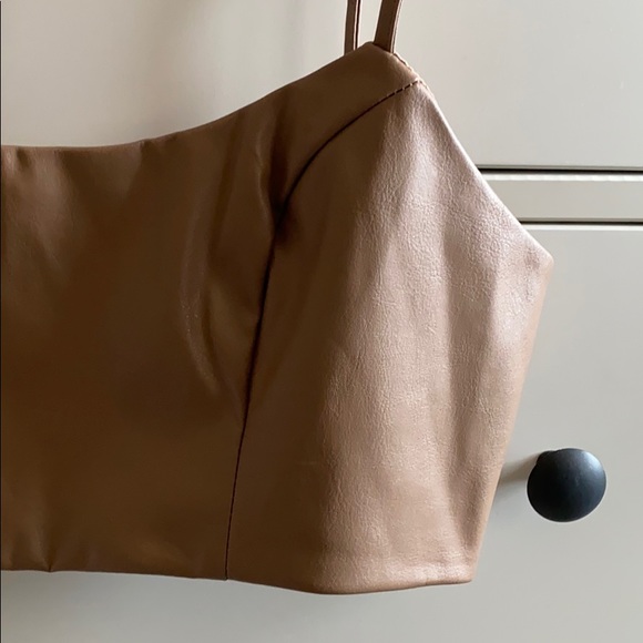 Brown faux leather crop top - Picture 3 of 8